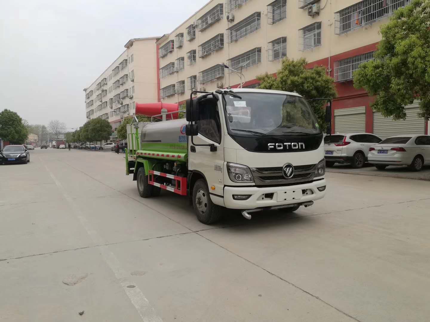 國(guó)六福田時(shí)代5噸灑水車(chē)價(jià)格配置圖片_5噸灑水車(chē)_程力灑水車(chē)