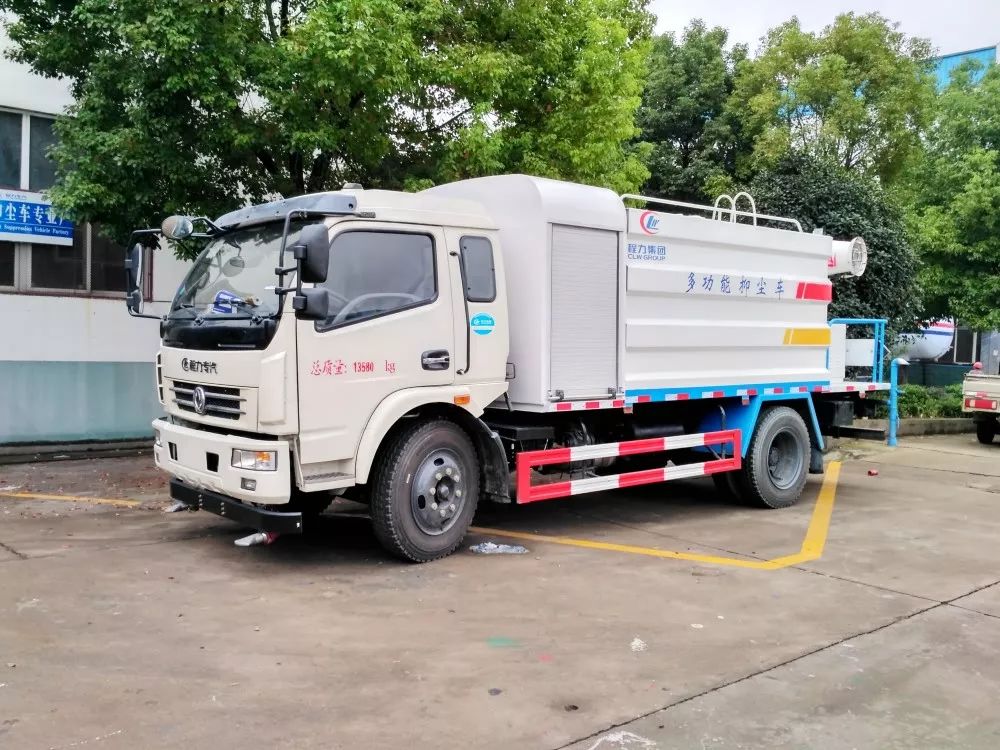 東風(fēng)8噸抑塵車價格圖片參數(shù)_8噸噴霧灑水車_程力灑水車