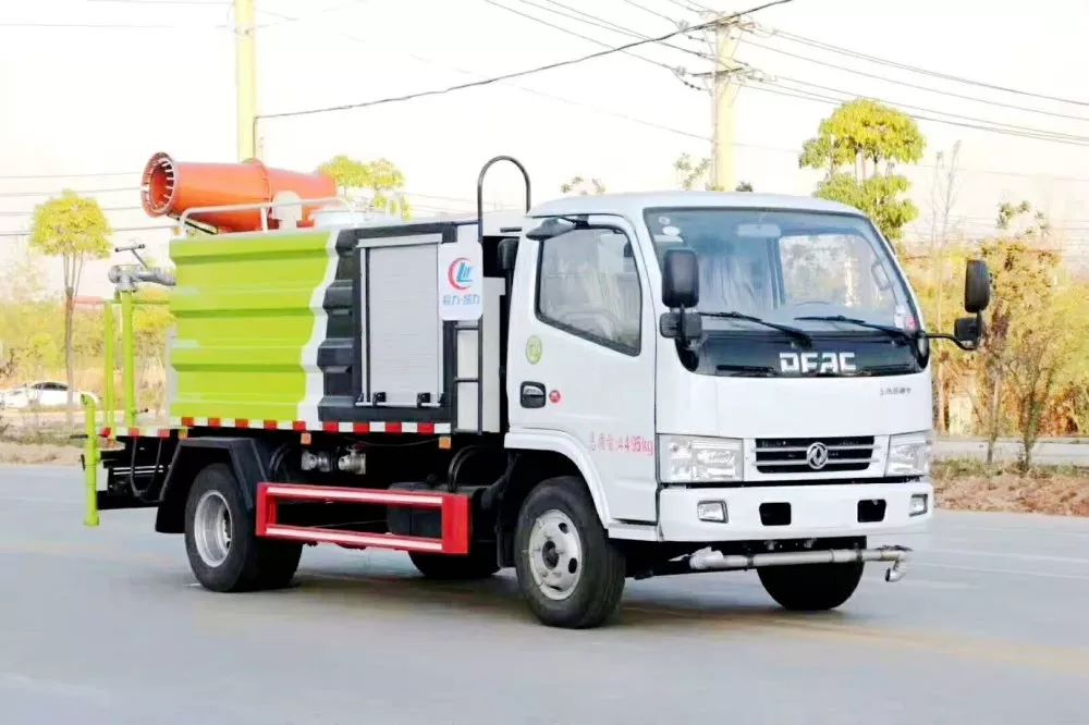 東風(fēng)多利卡藍(lán)牌抑塵車報(bào)價(jià)_5噸抑塵灑水車價(jià)格_程力灑水車