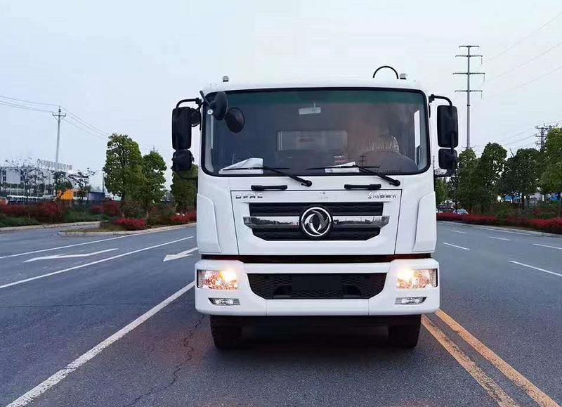 國(guó)六東風(fēng)12方壓縮垃圾車