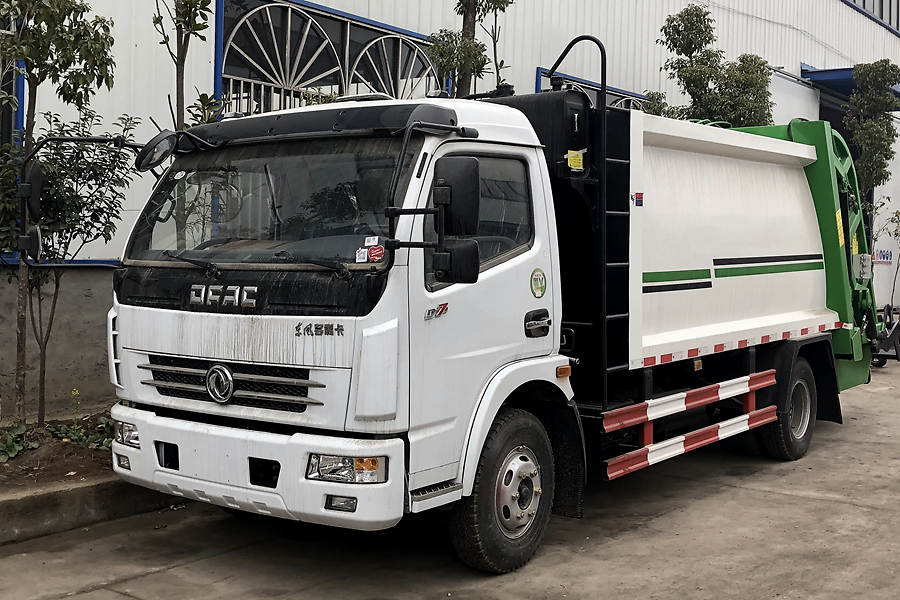 東風(fēng)8噸壓縮垃圾車