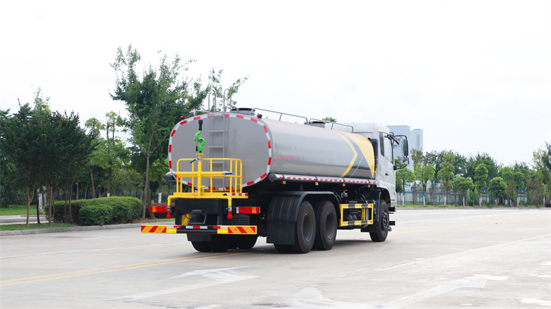 20方東風(fēng)天錦綠化灑水車