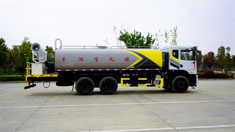 東風(fēng)華神22噸園林綠化霧炮灑水車