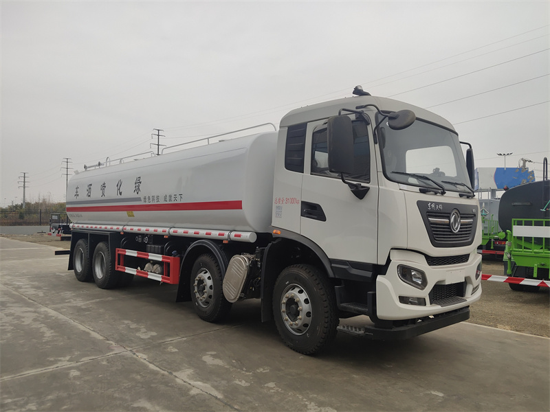 27方東風(fēng)天錦綠化噴灑車(chē)