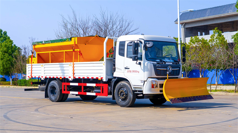 東風(fēng)天錦道路除雪車(chē)