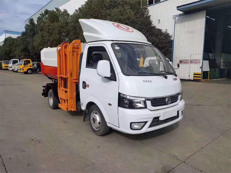 東風(fēng)途逸3方掛桶垃圾車