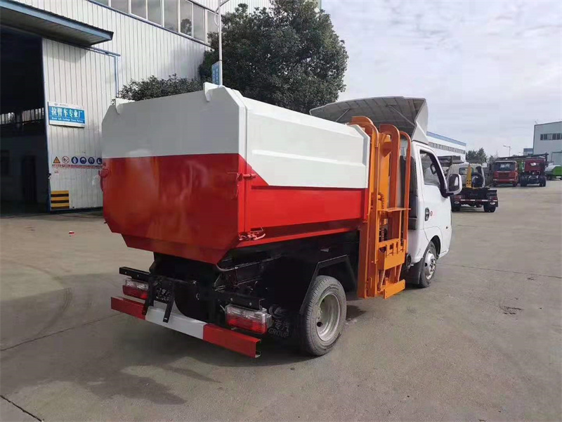 東風(fēng)途逸3方掛桶垃圾車