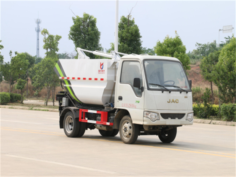 江淮康玲3.5方無泄漏垃圾車