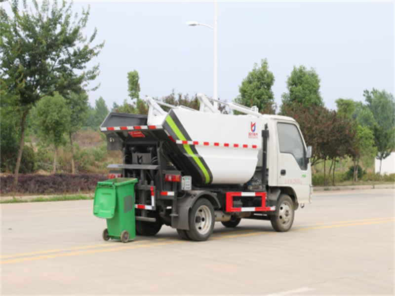 江淮康玲3.5方無泄漏垃圾車