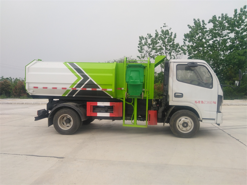 國六東風5方掛桶垃圾車