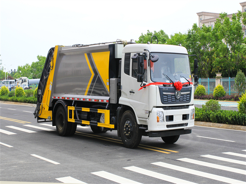 12方東風(fēng)天錦壓縮垃圾車