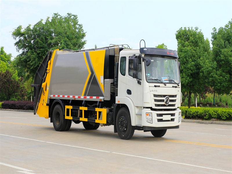 東風(fēng)錦程18方壓縮垃圾車(chē)