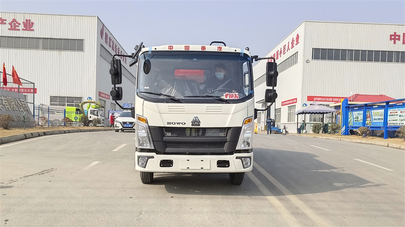 7方重汽豪沃垃圾壓縮車