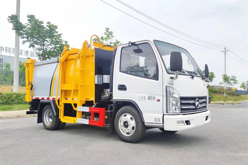 凱馬藍(lán)牌5方掛桶壓縮垃圾車