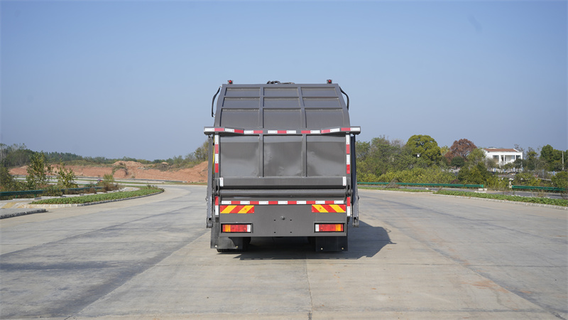 東風天錦25方垃圾壓縮車