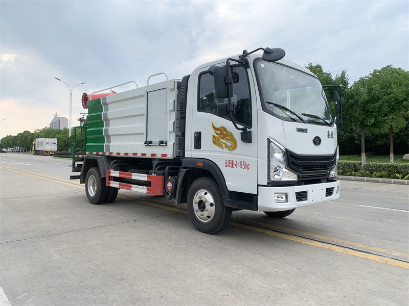 重汽豪曼7方藍(lán)牌霧炮抑塵灑水車