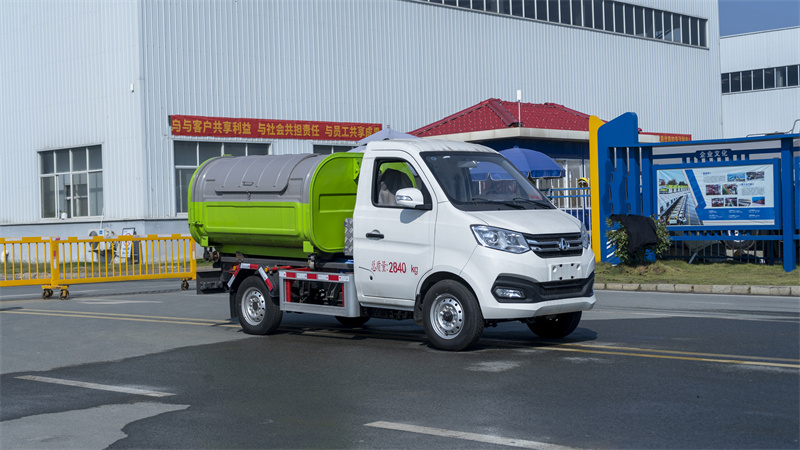  純電動(dòng)長安3方勾臂垃圾車