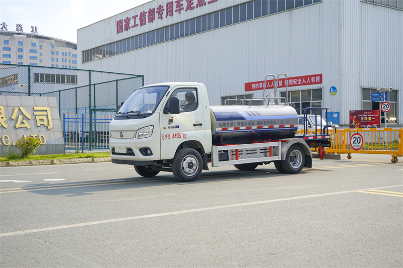 純電動(dòng)福田祥菱2方灑水車