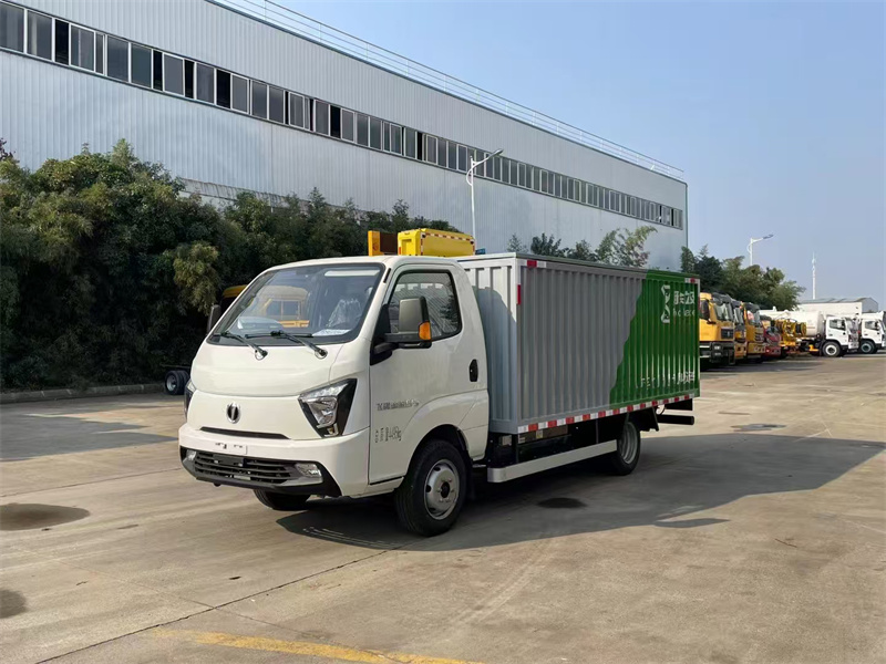 飛碟帝途純電動(dòng)密閉式桶裝垃圾車