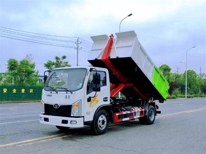 重汽豪曼勾臂垃圾車