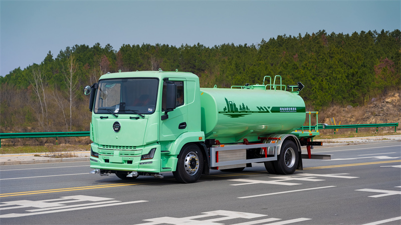 純電動(dòng)星辰12噸綠化噴灑車