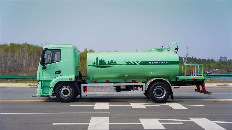 純電動(dòng)星辰12噸綠化噴灑車