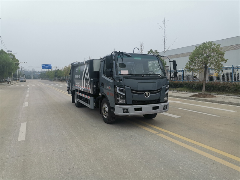 8方飛碟地下室壓縮垃圾車