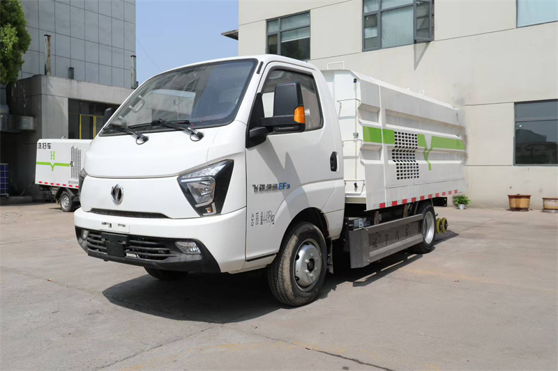 3方飛碟締途純電動道路洗掃車