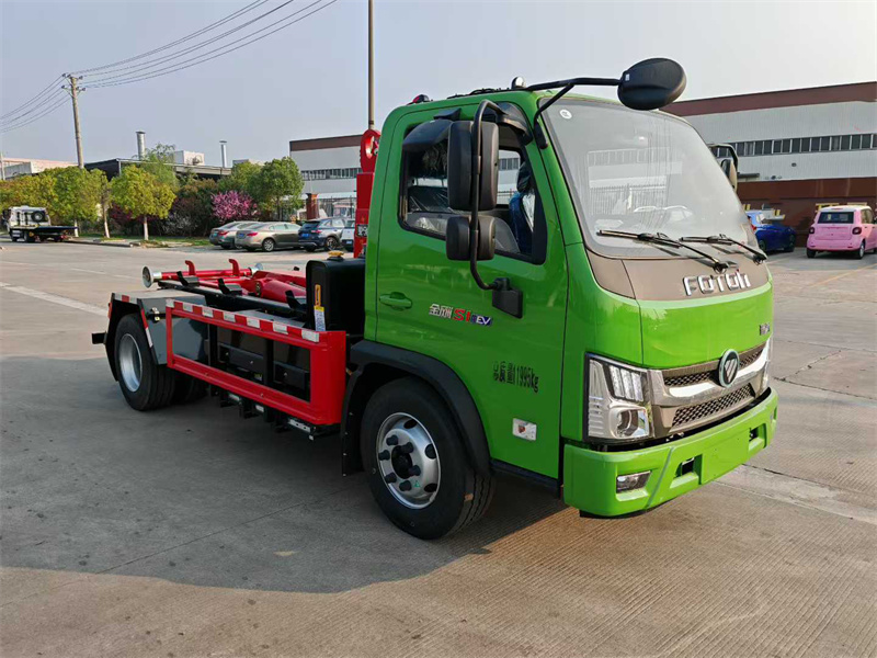 純電動(dòng)福田金剛勾臂垃圾車(chē)