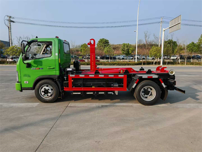 純電動福田金剛勾臂垃圾車